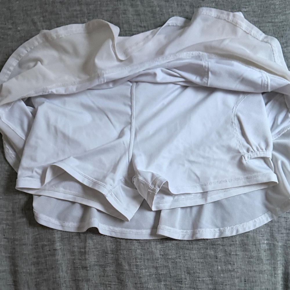 Kyodan White Tennis Skirt - Picture 2 of 4
